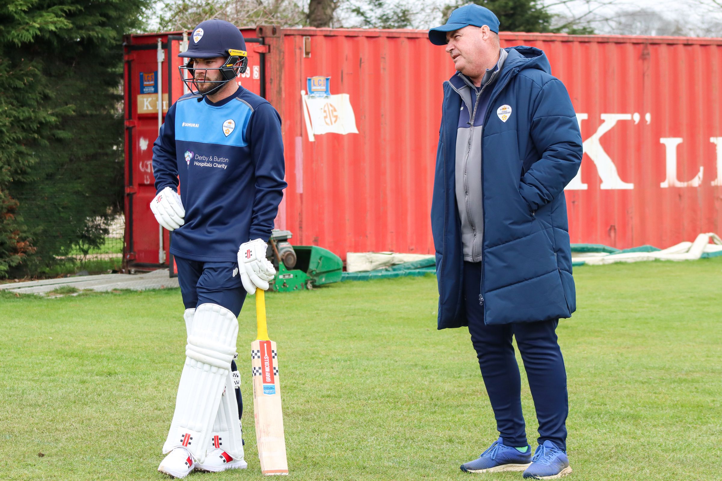Mickey Arthur and Caleb Jewell in the nets